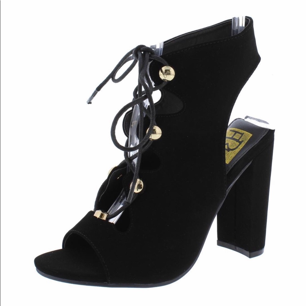 CLEARANCE!!🔥👠 Black lace up open toe chunky heel - Picture 2 of 3